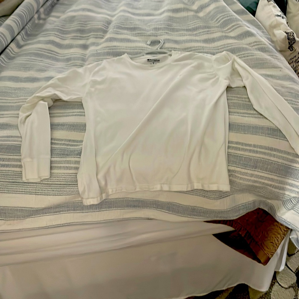 Men’s Champion long sleeve T-shirt